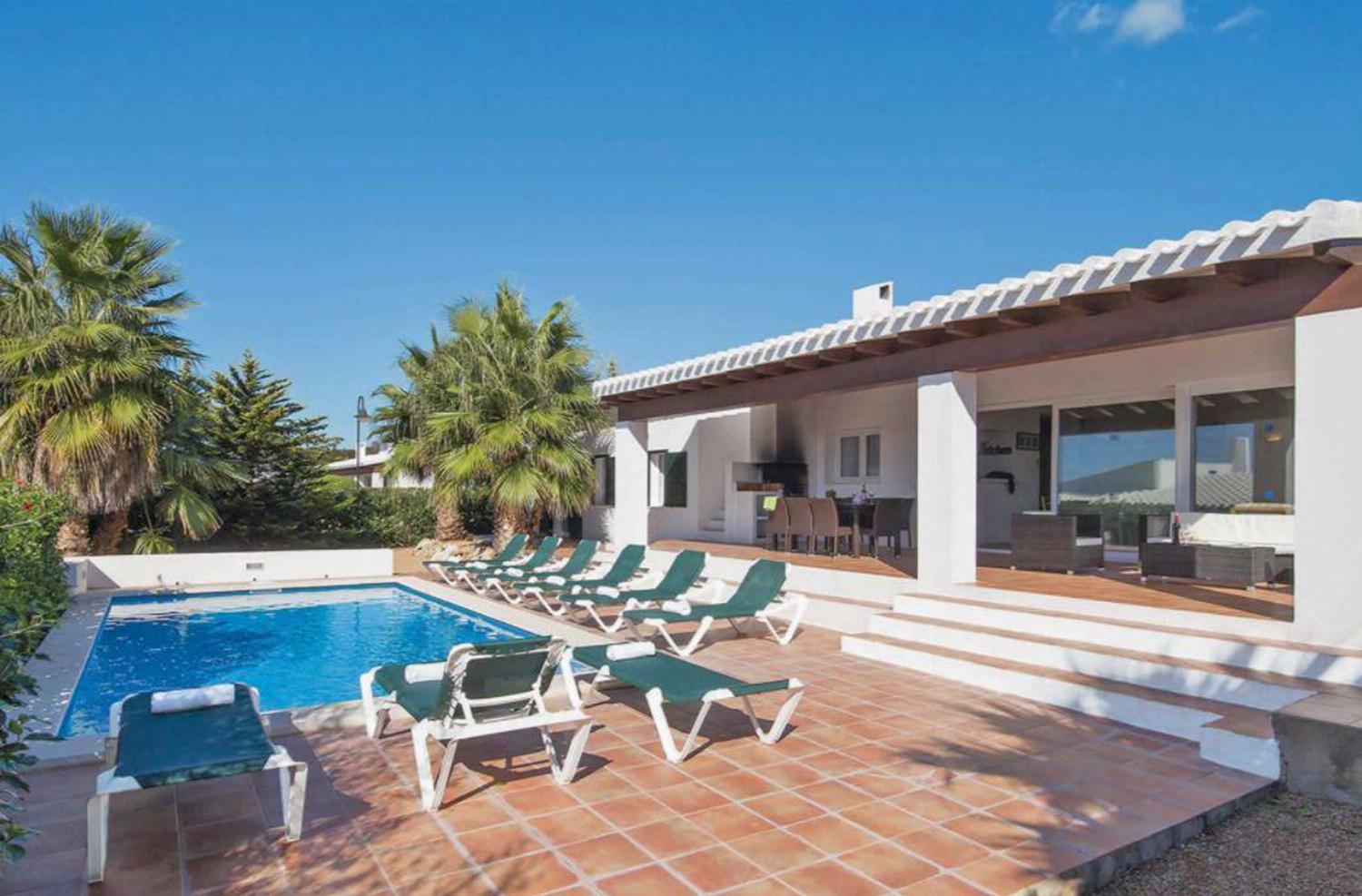 Private pool and terrace