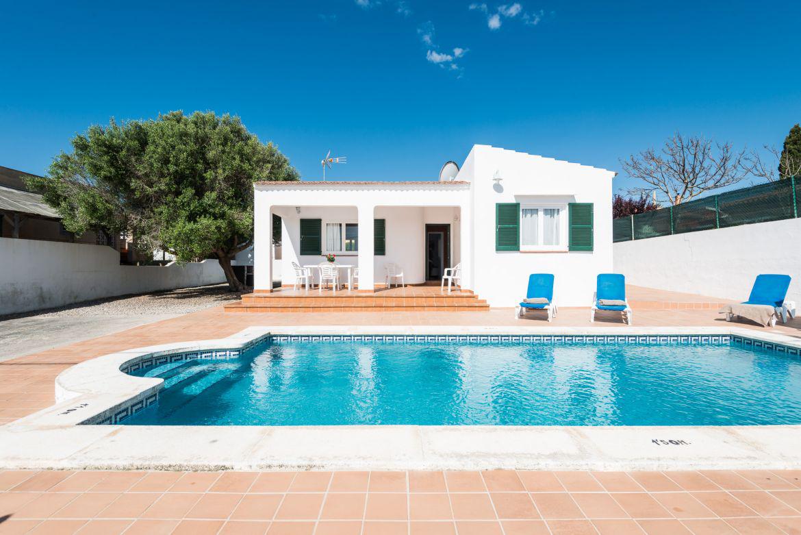 Beautiful villa with private pool