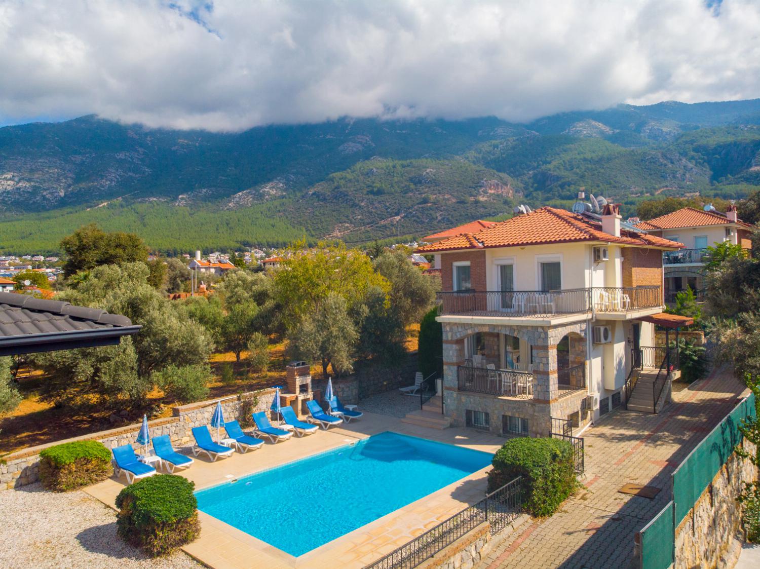 Beautiful villa with private pool