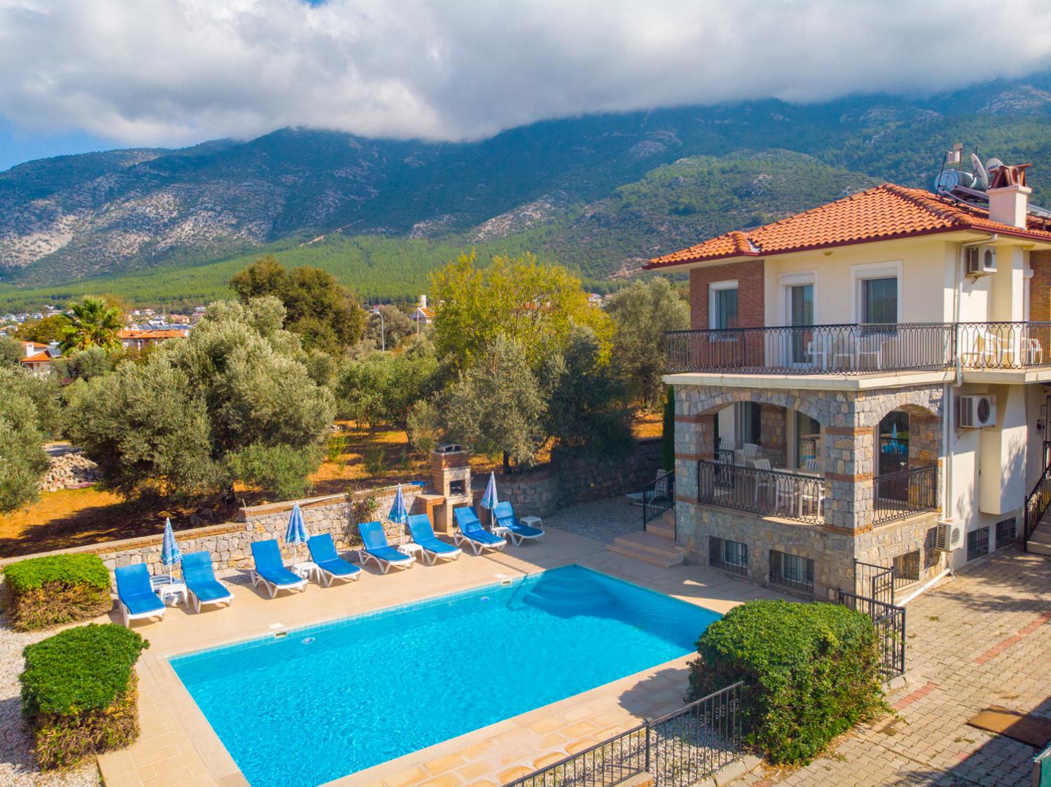 Beautiful villa with private pool