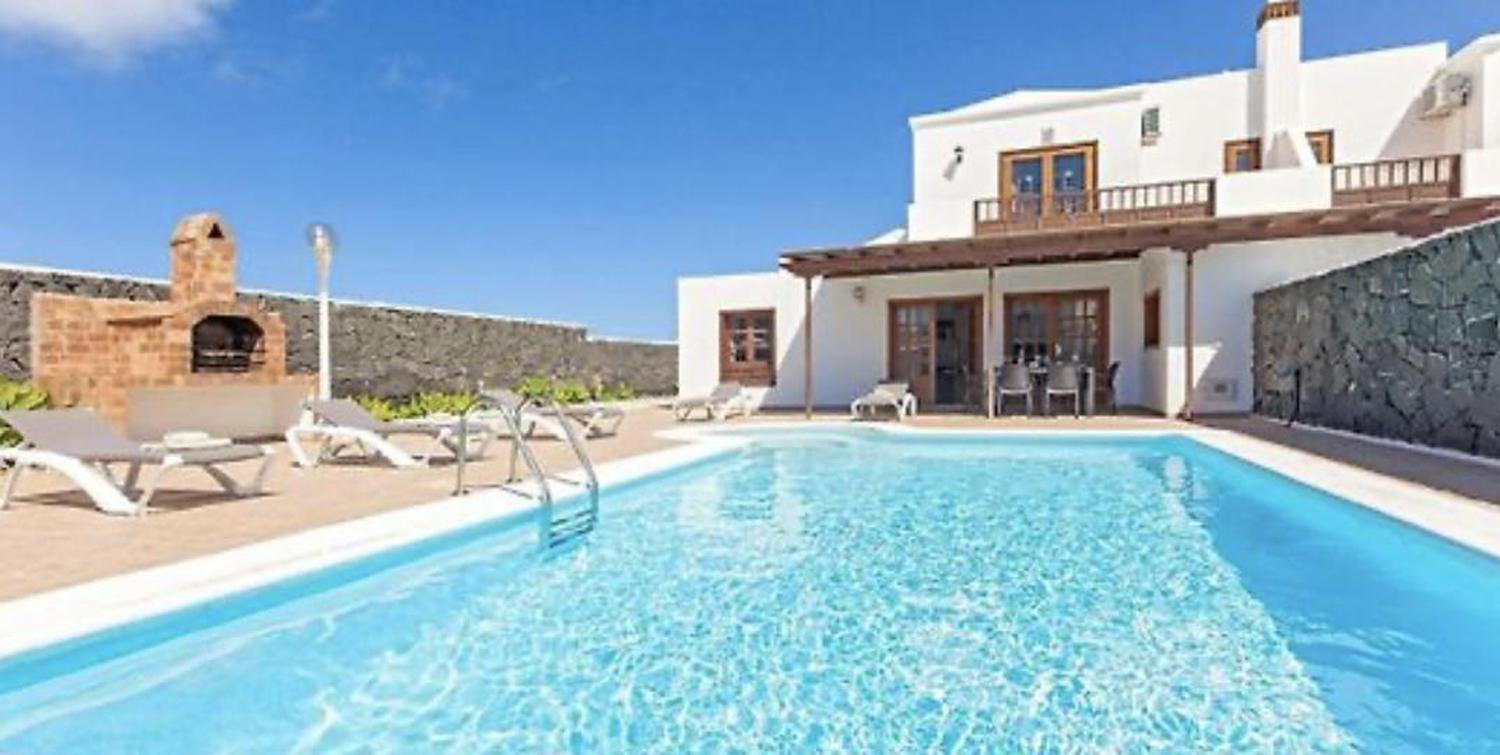 ,Beautiful Villa with private pool