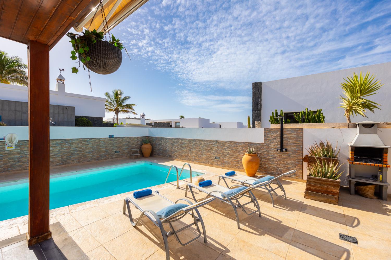 Private pool and terrace