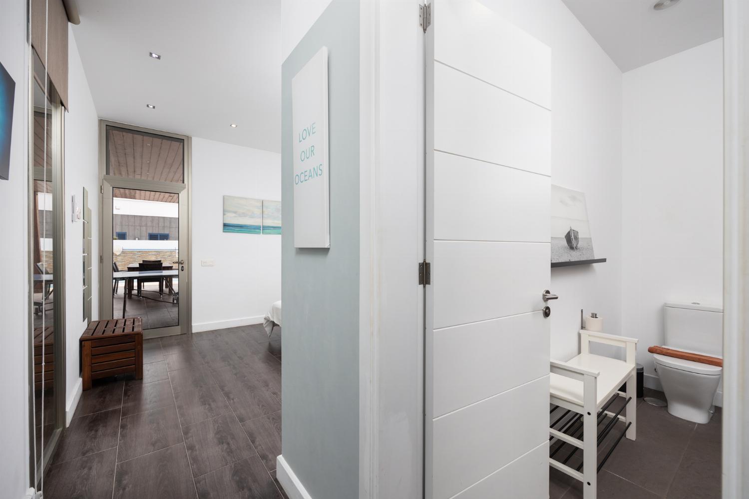 Double bedroom with en suite bathroom and A/C