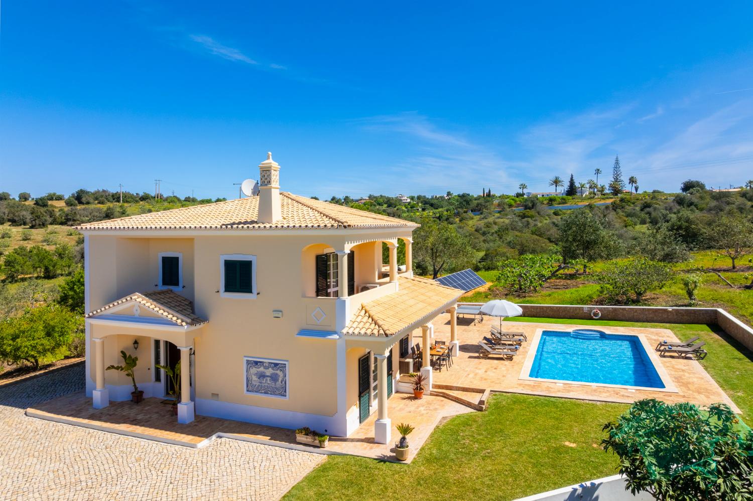 Beautiful villa with private pool and terrace