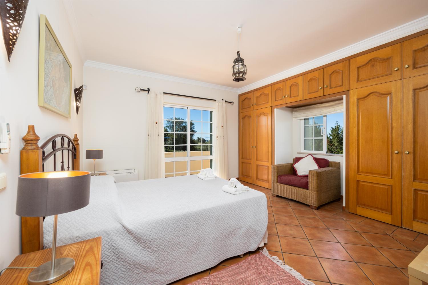 Double bedroom with en suite bathroom