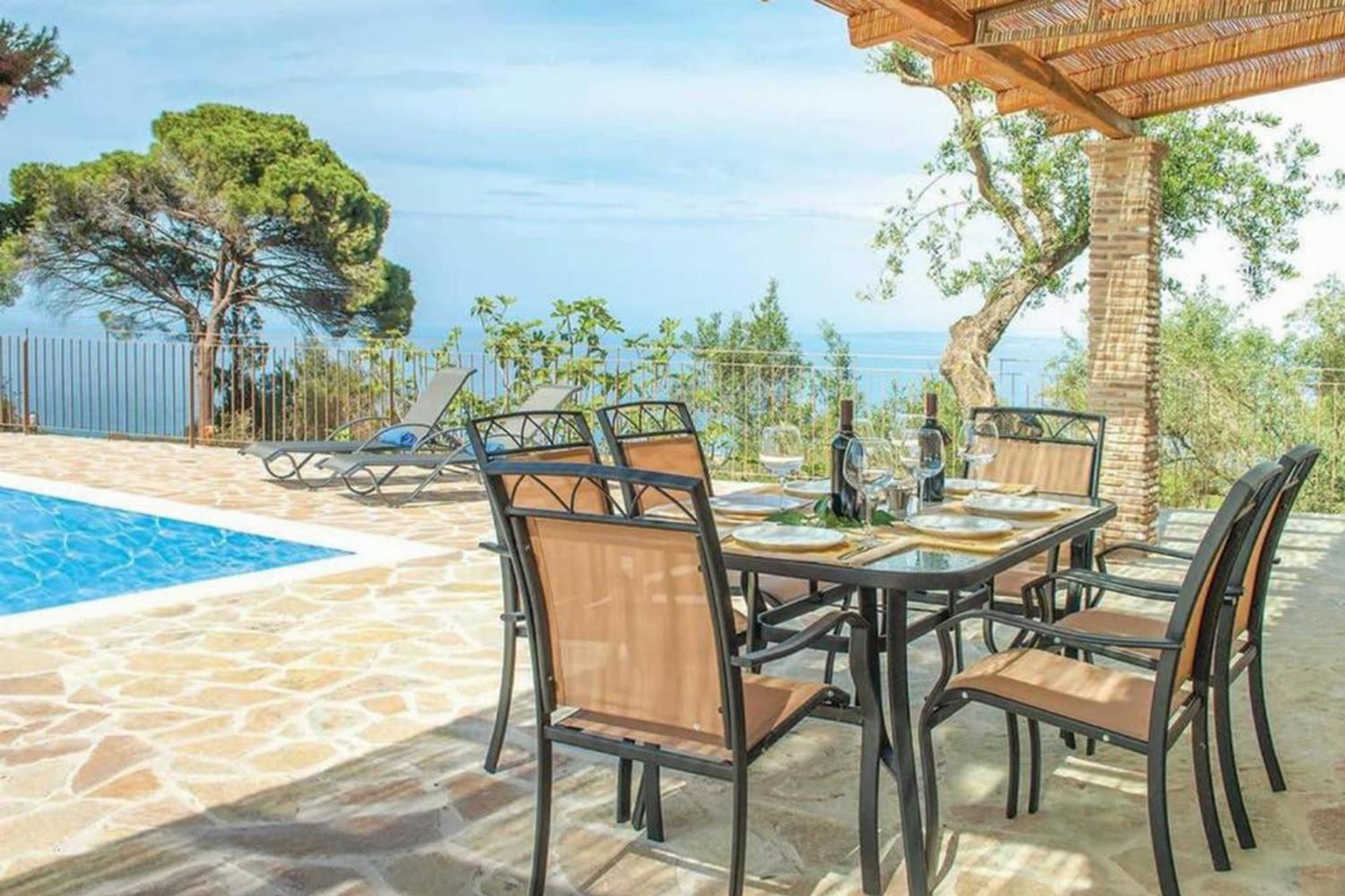 Outdoor sheltered terrace