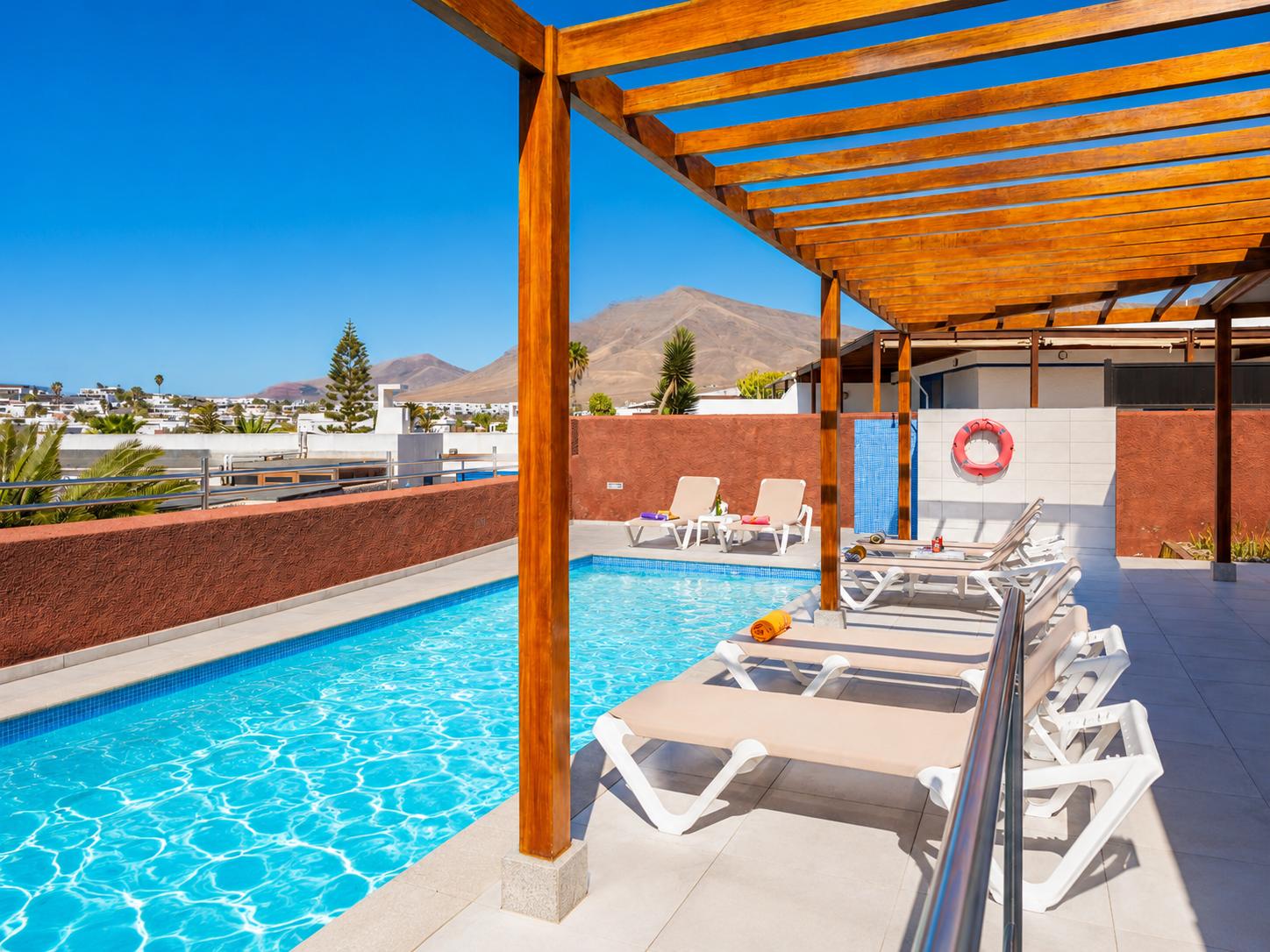 Private pool and terrace