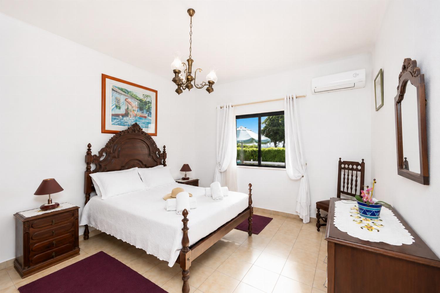 Double bedroom with en suite bathroom and A/C