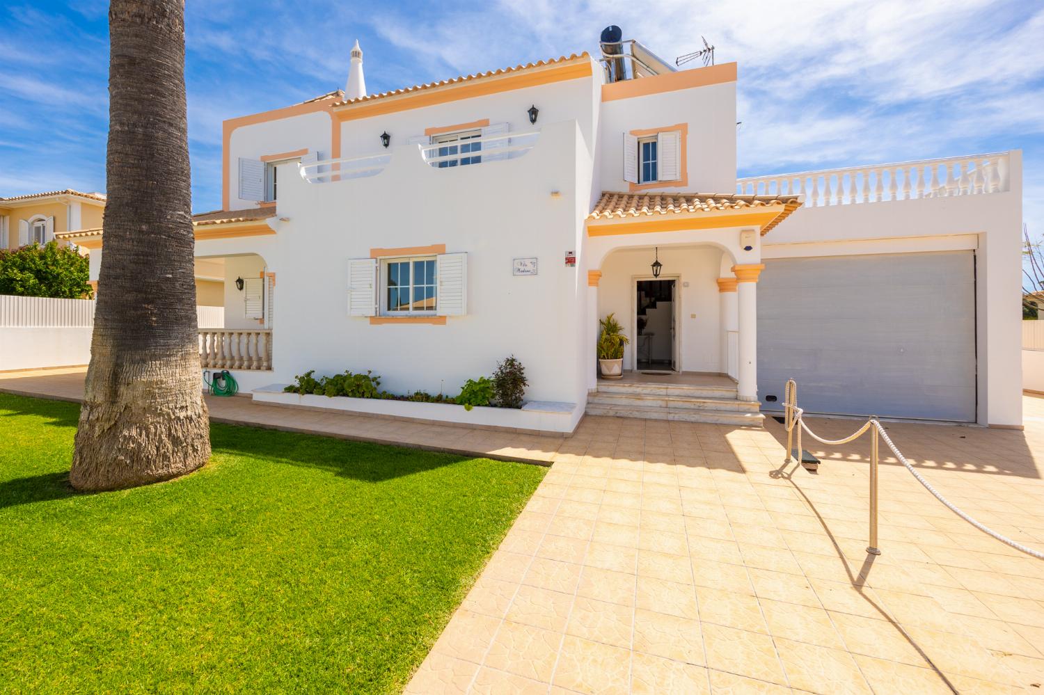Beautiful villa with private pool and terrace