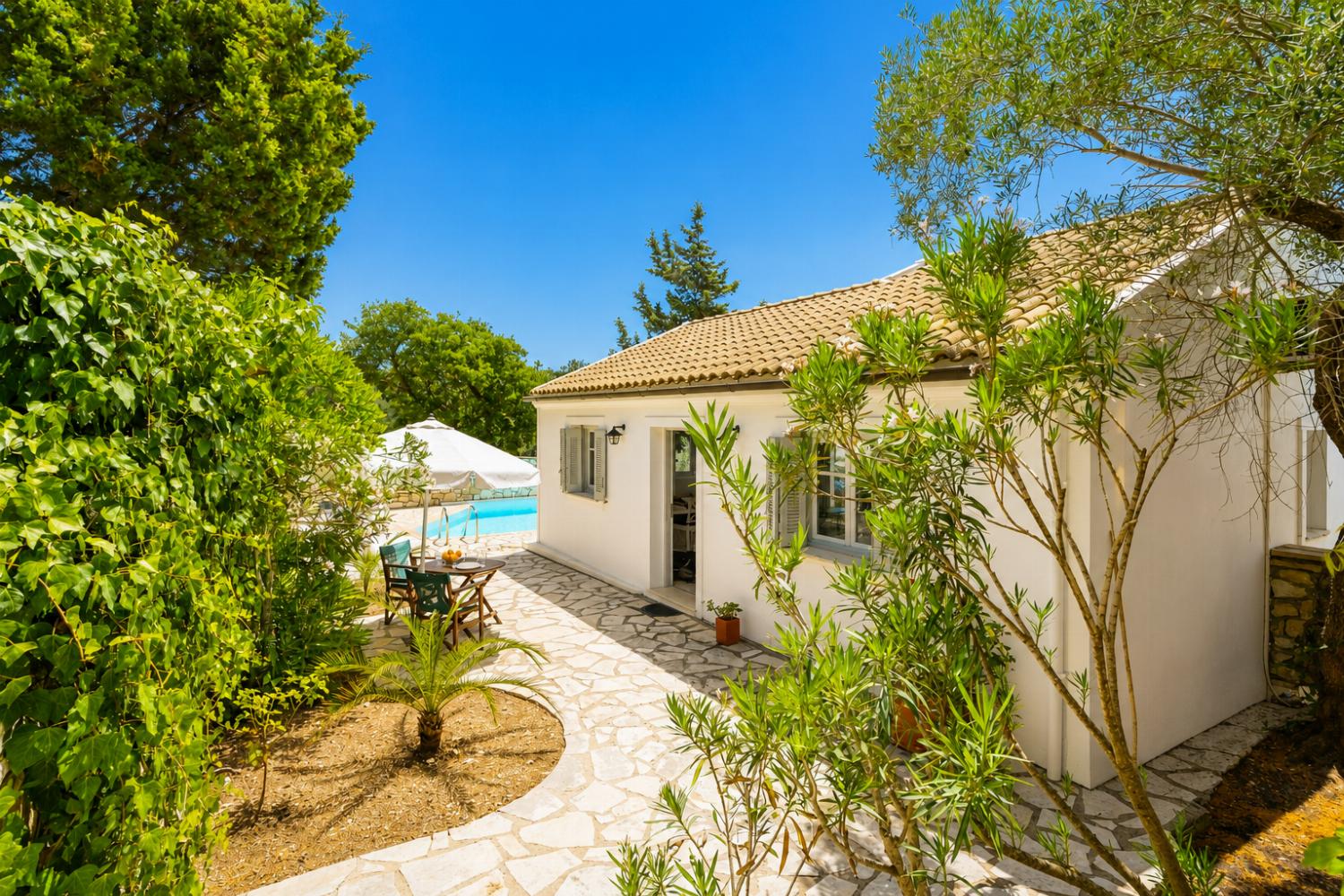Beautiful villa with private pool and terrace with sea views