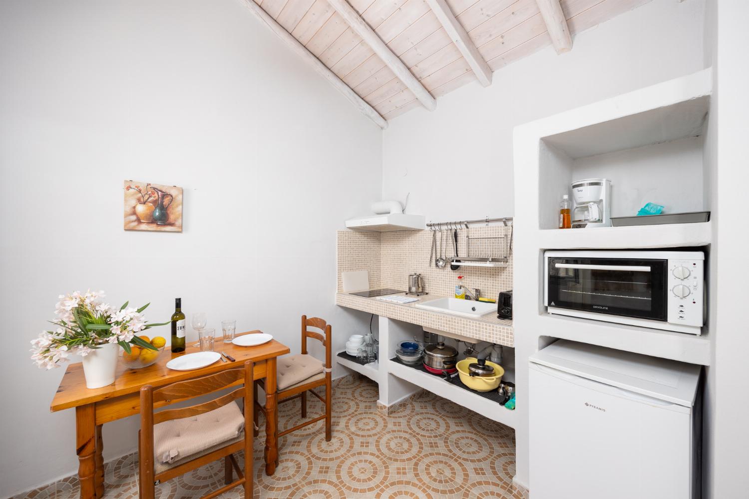 Equipped kitchen