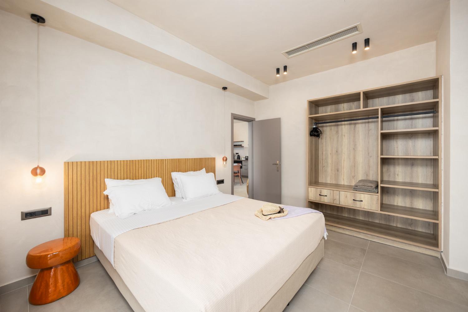 Double bedroom with en suite bathroom and A/C