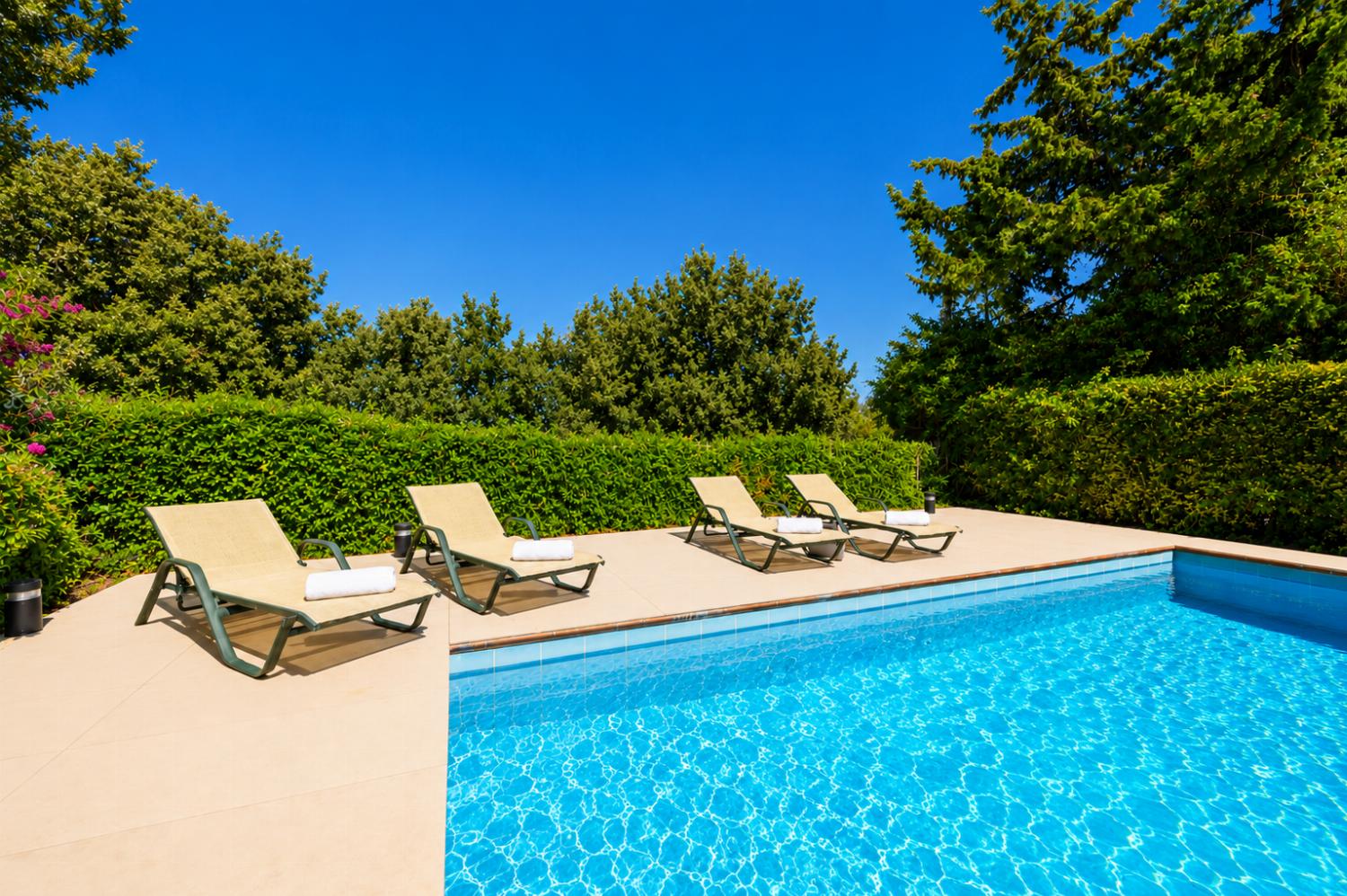 Private pool and terrace