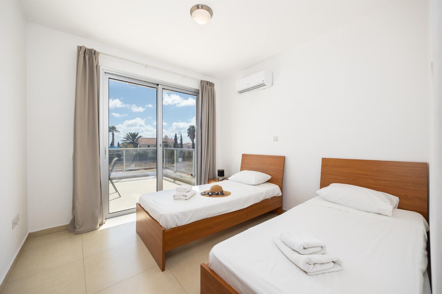 Twin bedroom with A/C