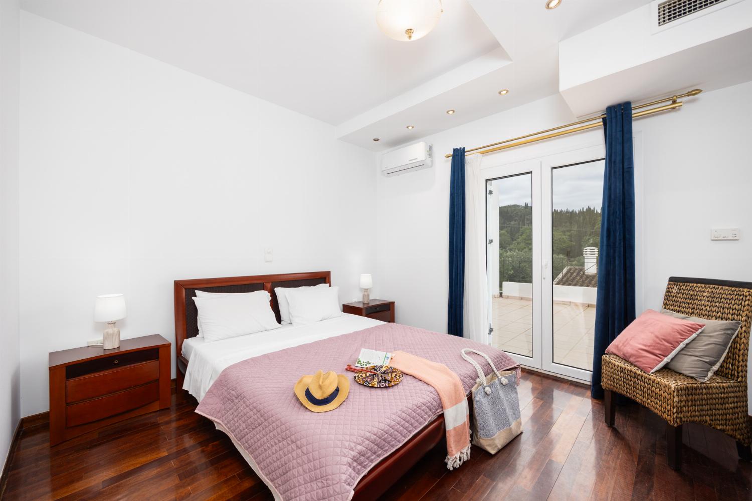 Double bedroom with A/C