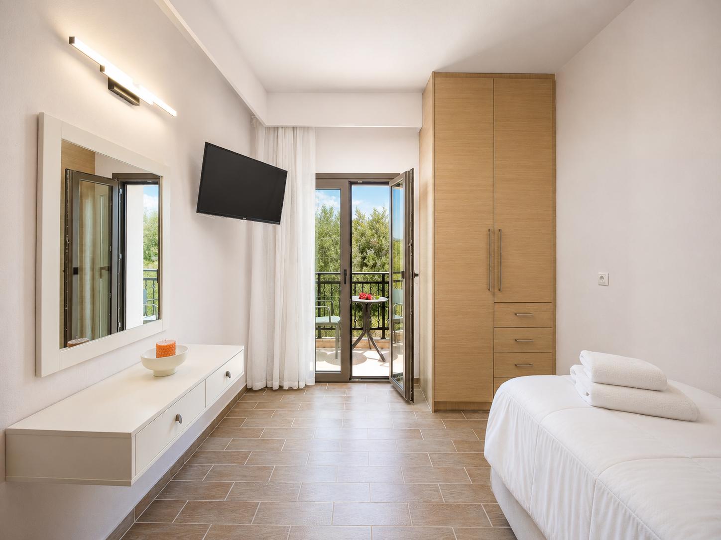Single bed with A/C