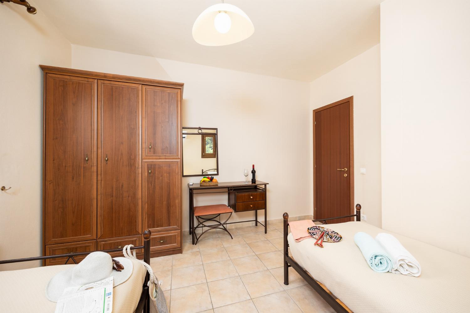 Twin bedroom with A/C