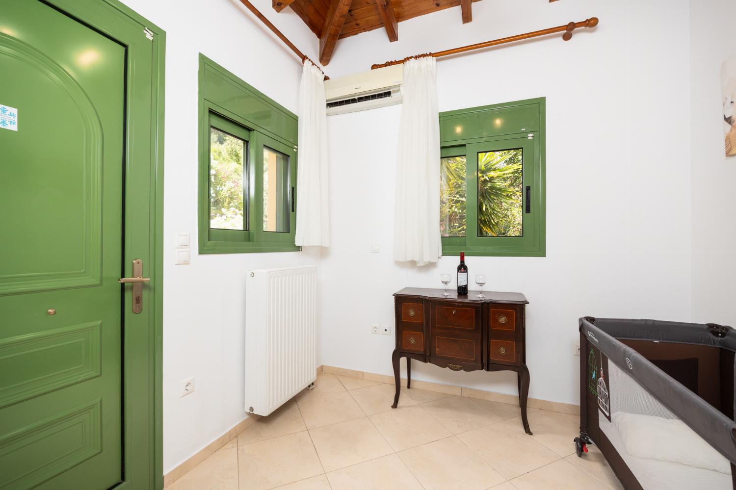 Twin bedroom with en suite bathroom and A/C
