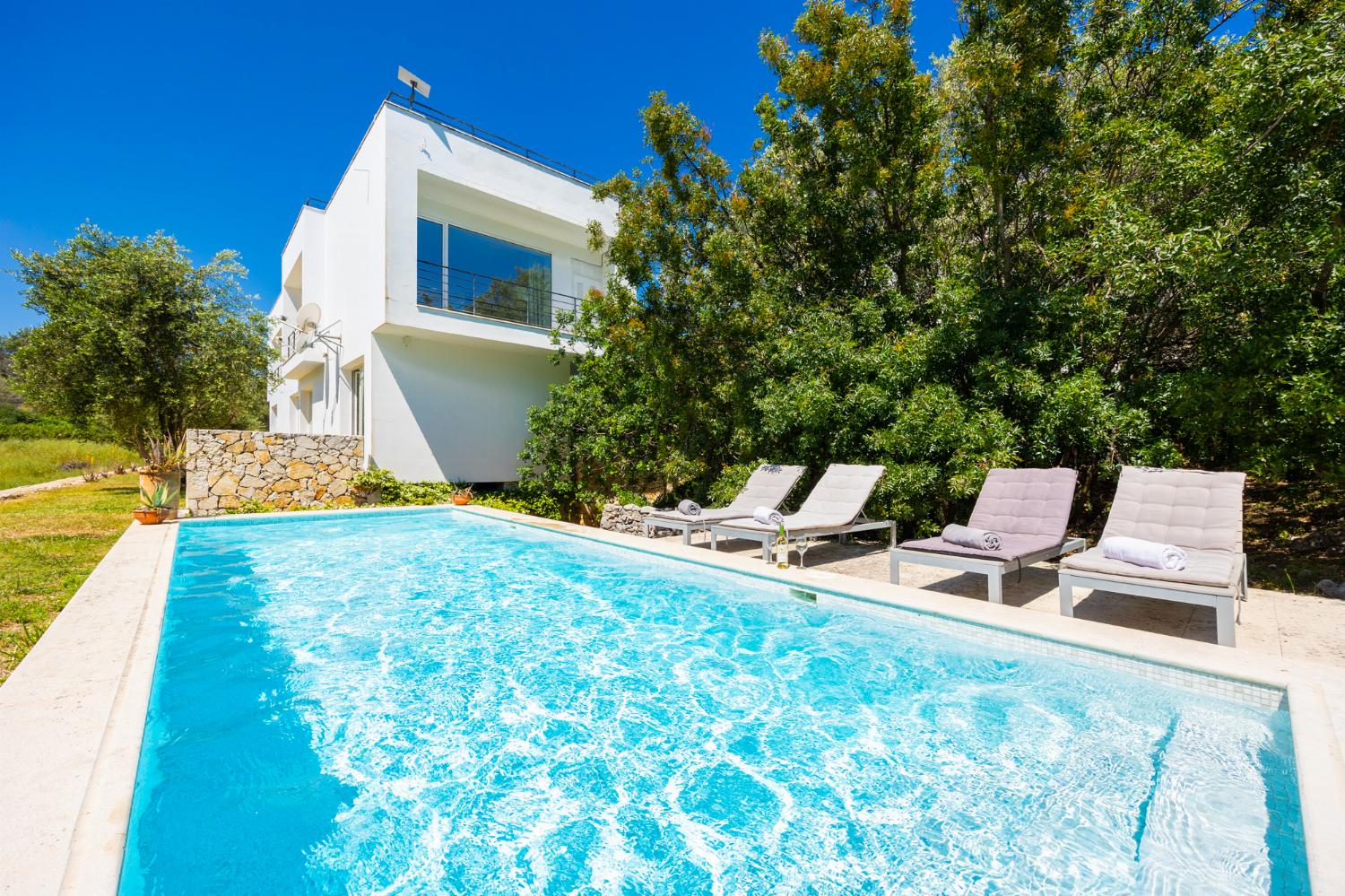 Beautiful villa with private pool and terrace