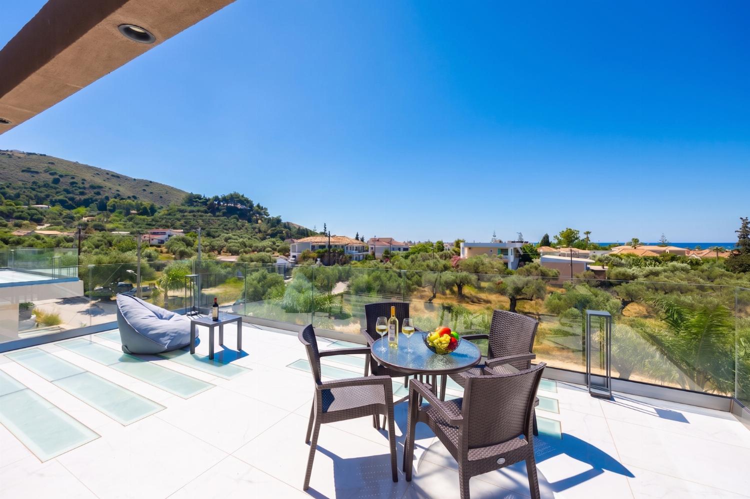 Roof terrace area