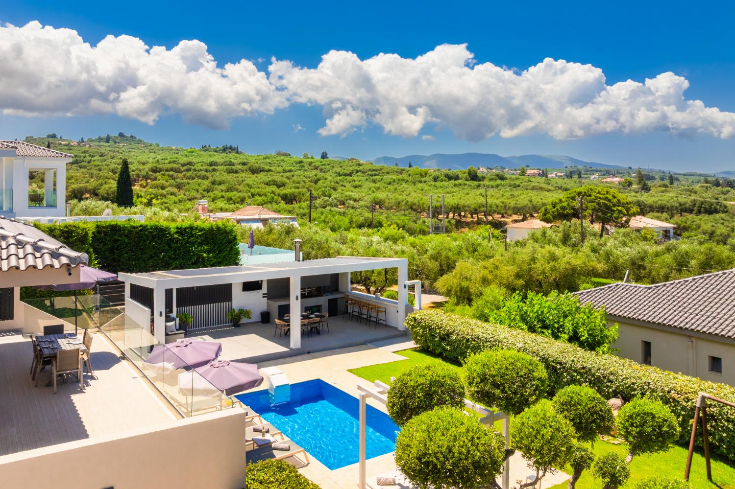 Private pool and terrace