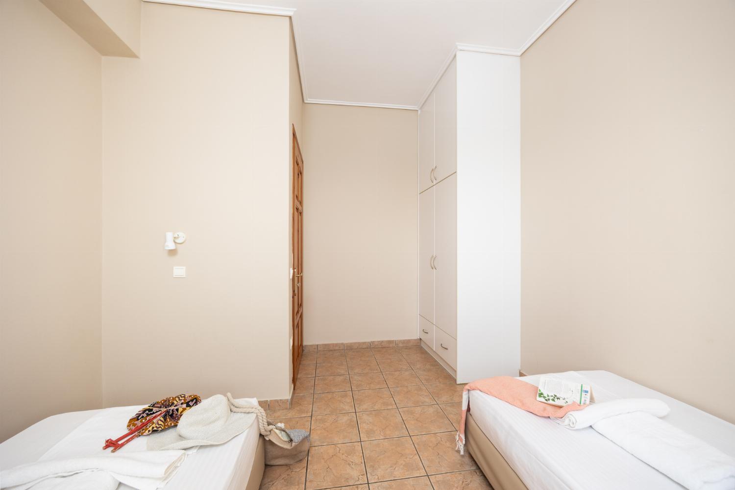 Twin bedroom with A/C