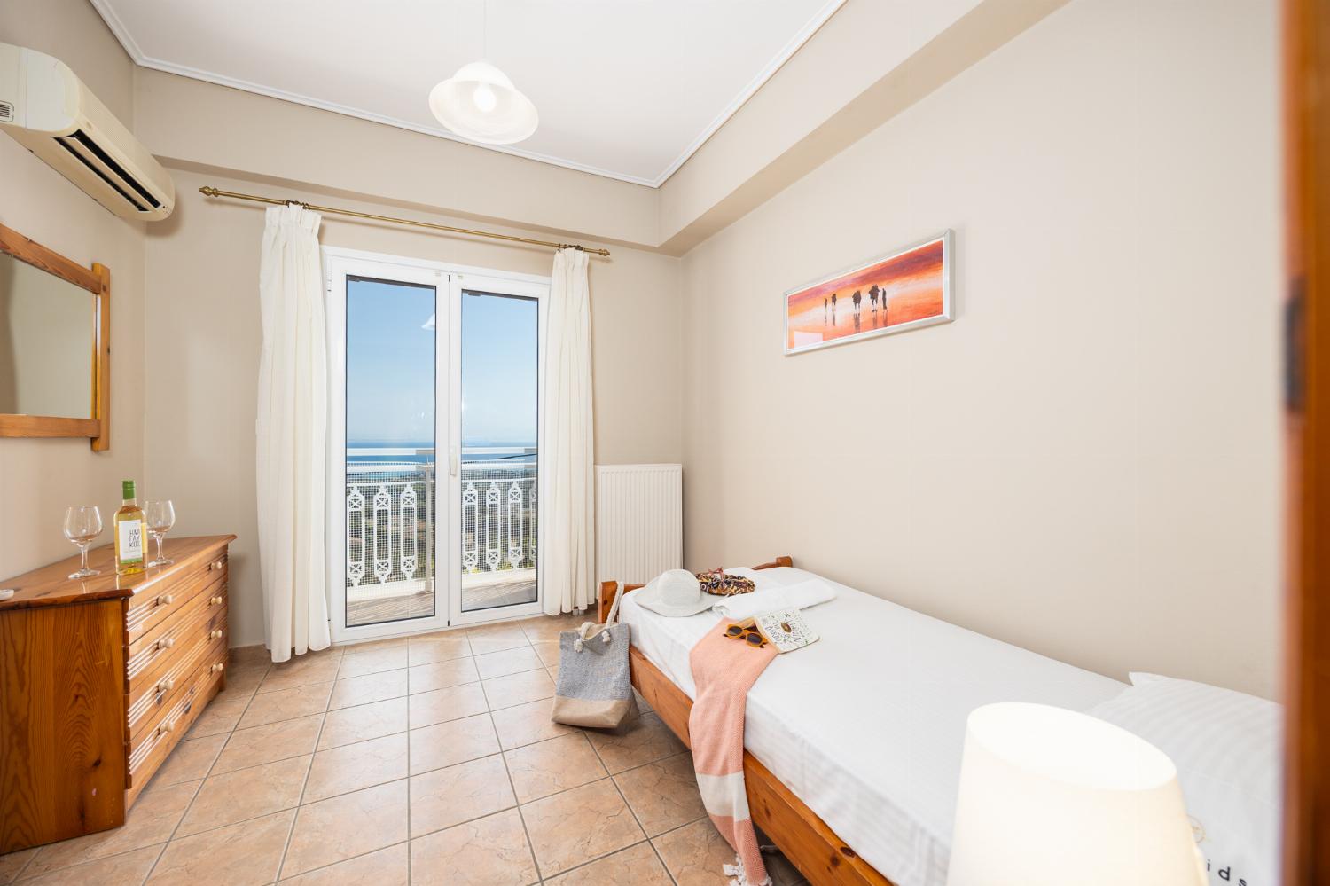 Single bedroom with A/C