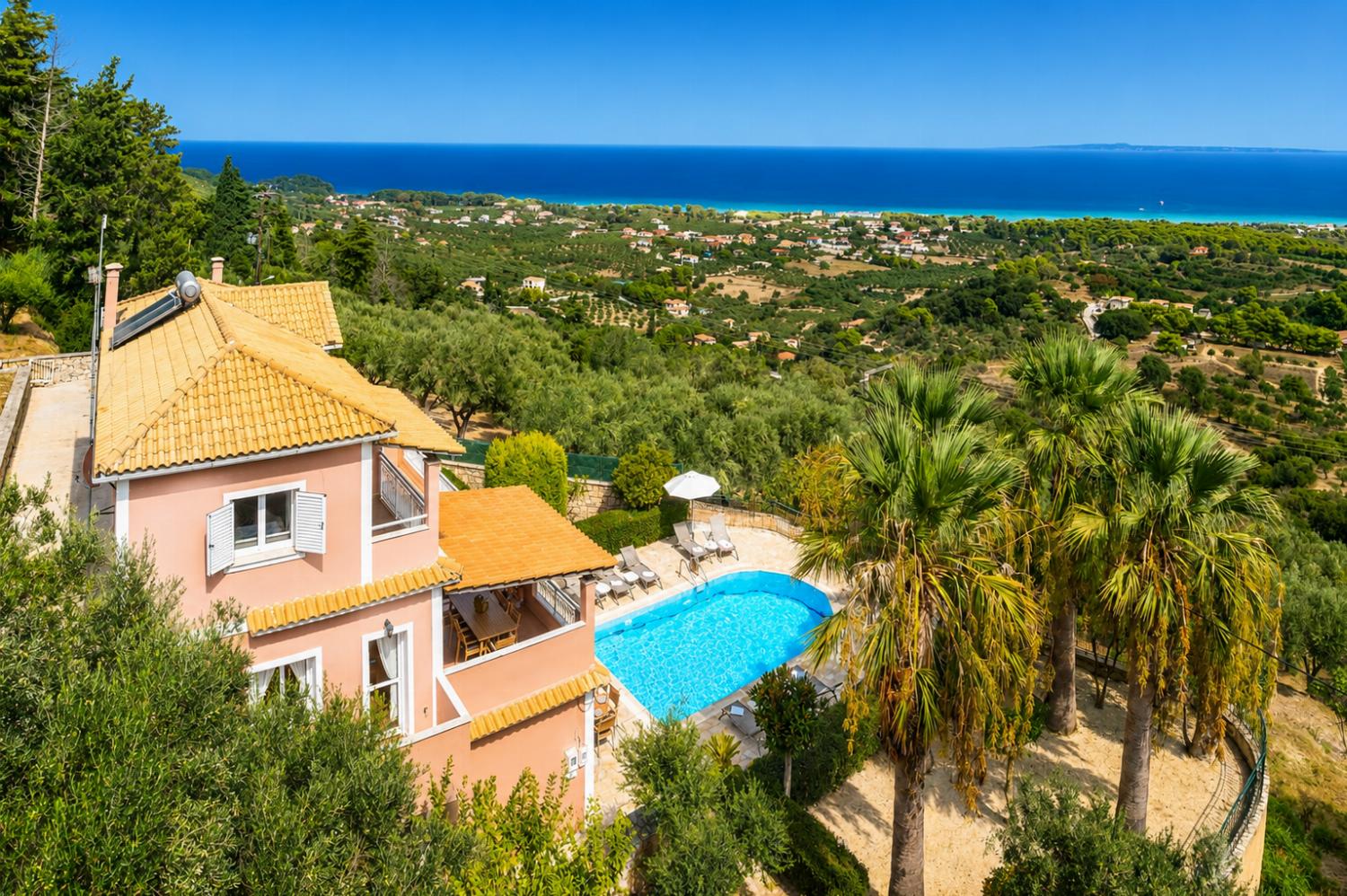 Beautiful villa with private pool and terrace with sea views