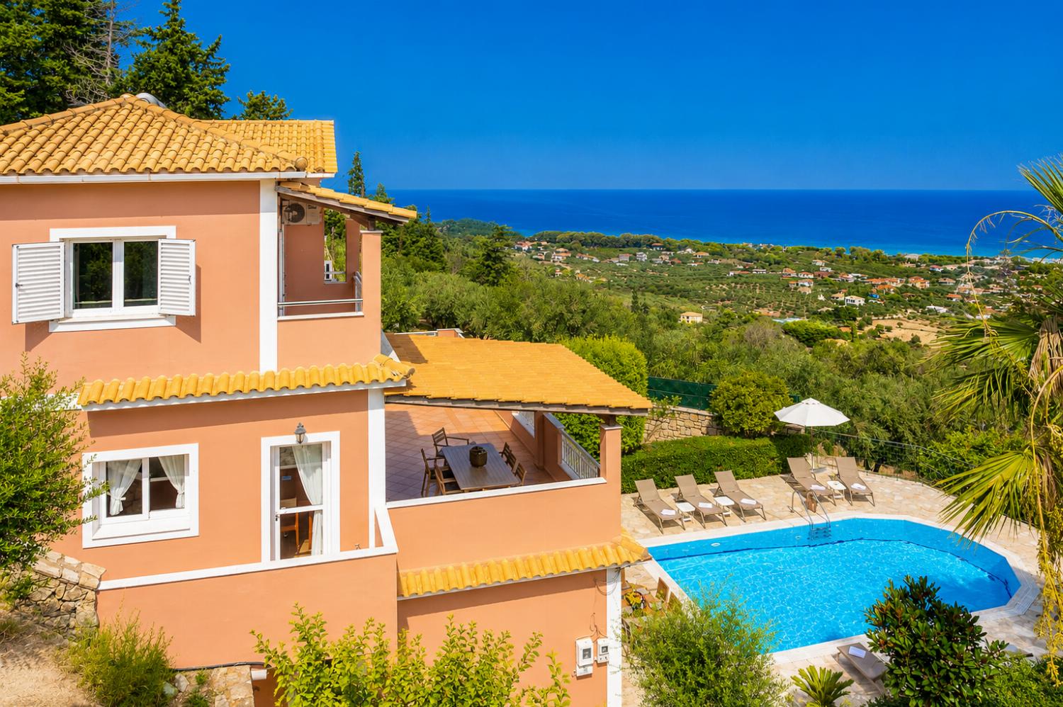 Beautiful villa with private pool and terrace with sea views