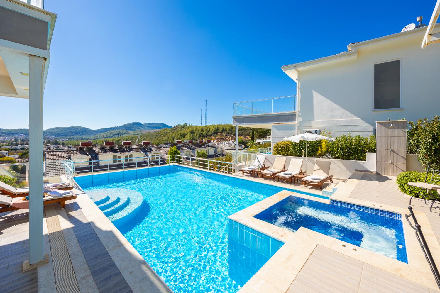 Beautiful villa with private pool and terrace