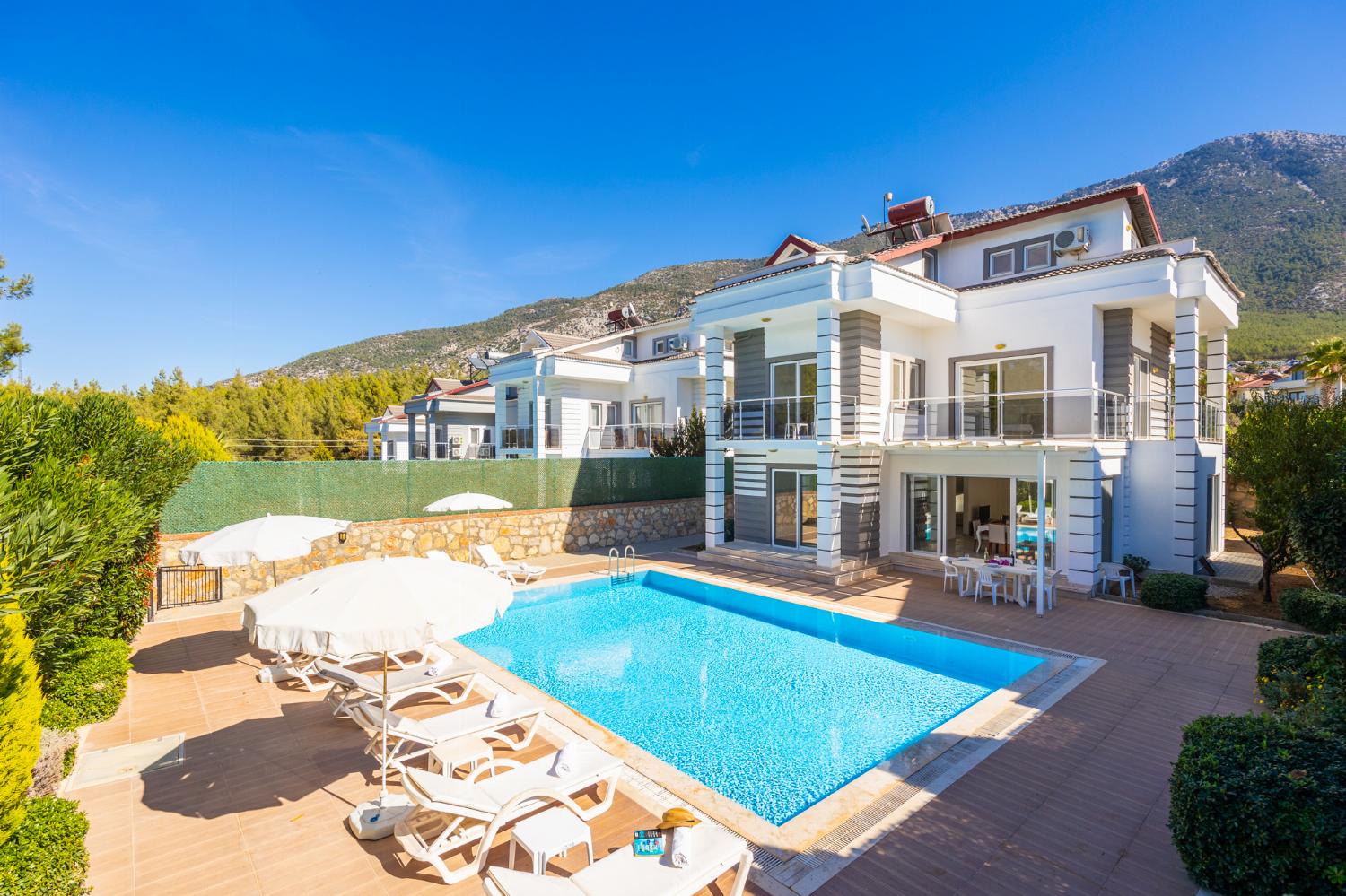 Beautiful villa with private pool and terrace