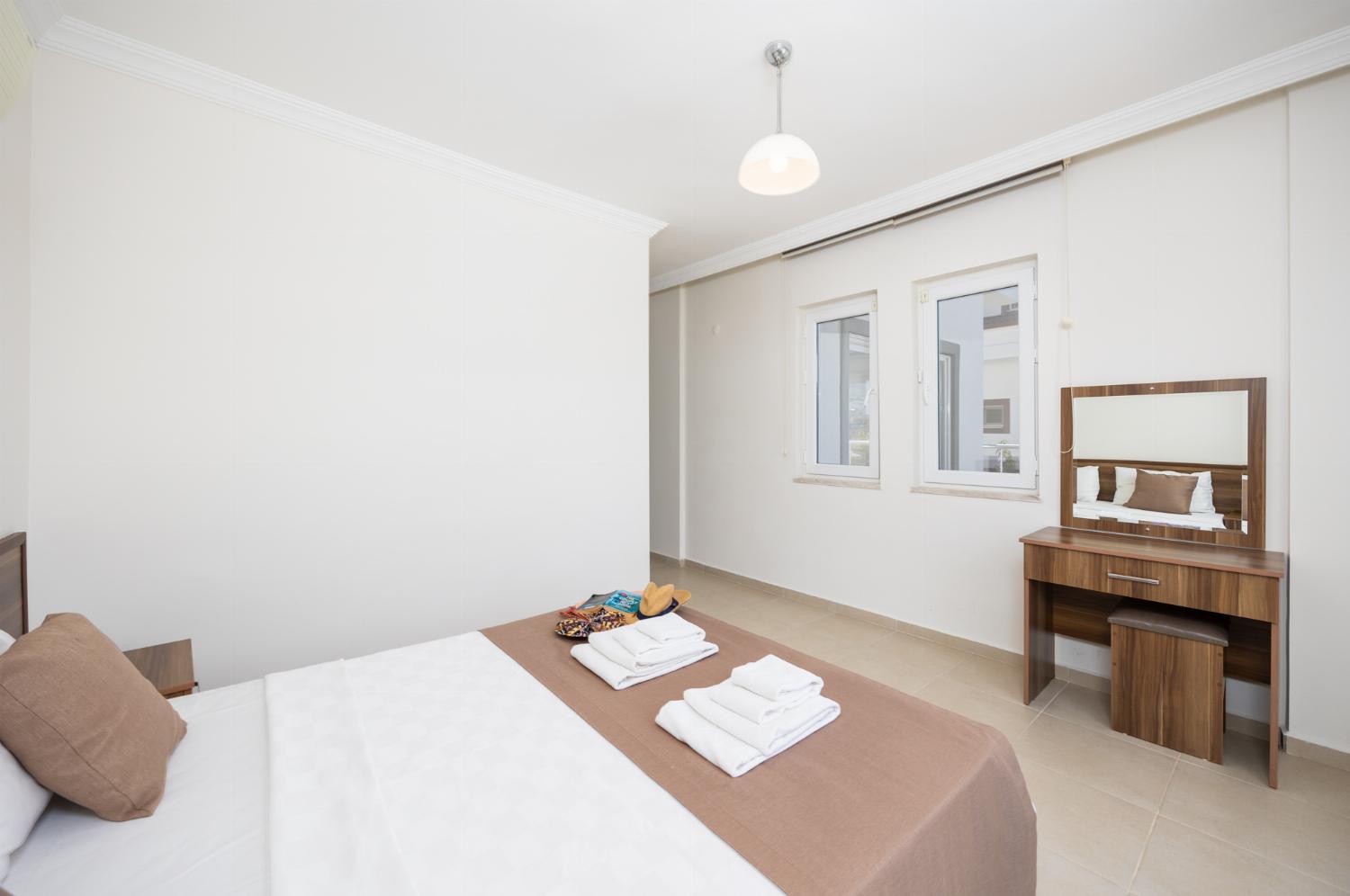 Double bedroom with en suite bathroom and A/C