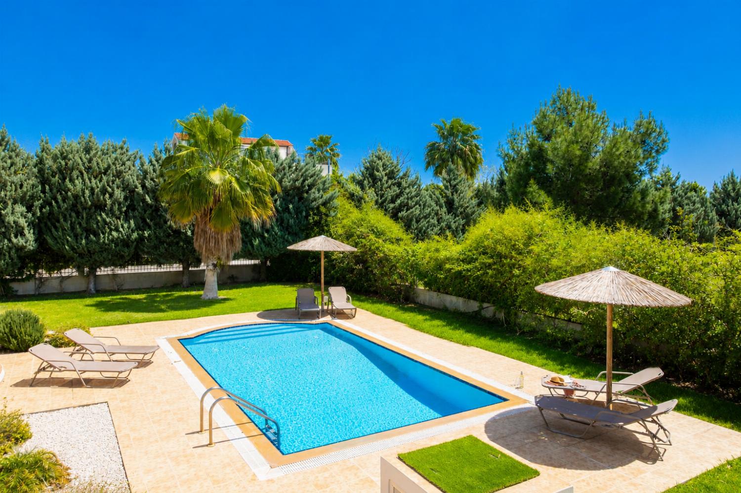 Private pool and terrace