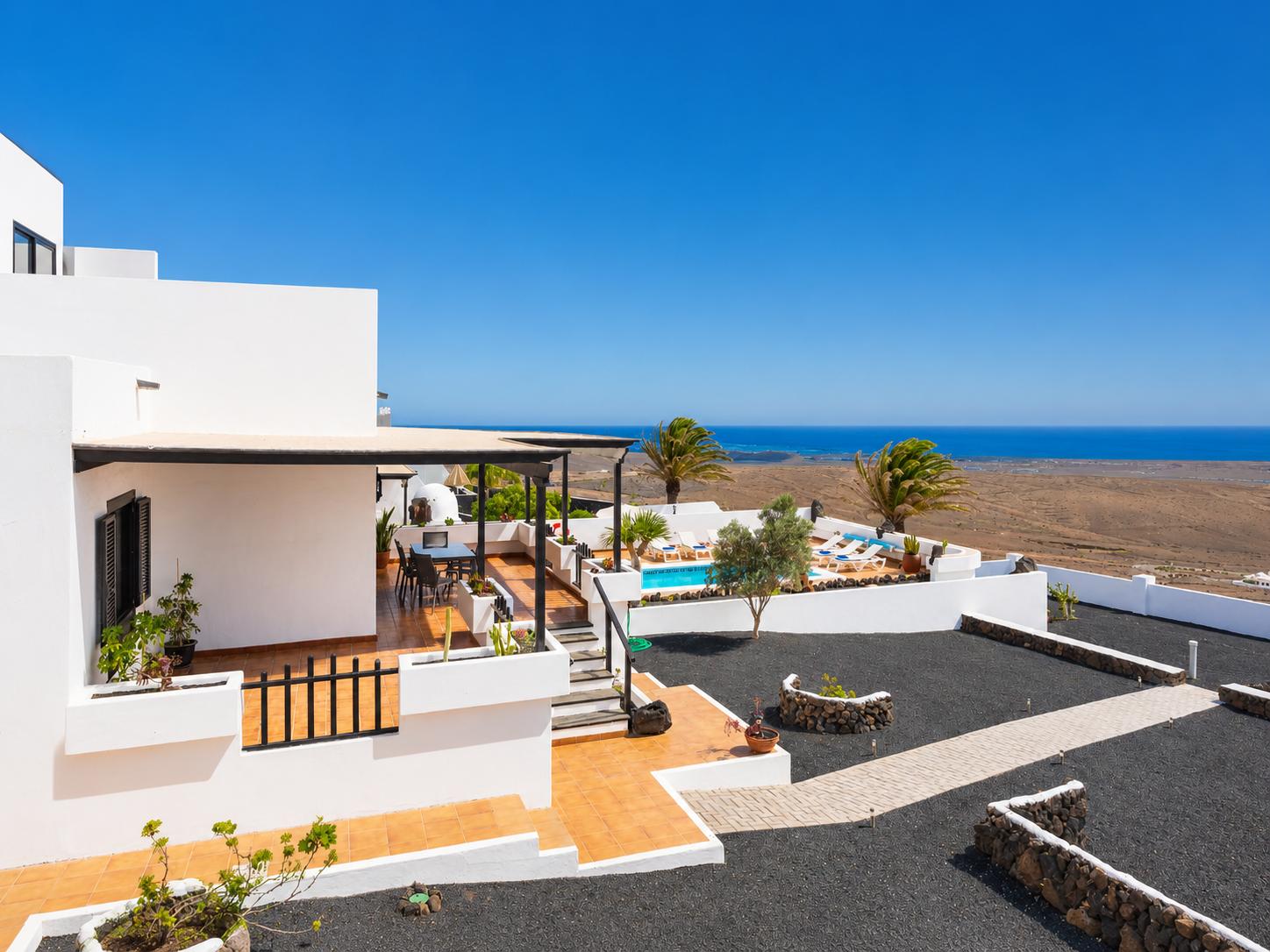 Beautiful villa with private pool and terrace with sea views