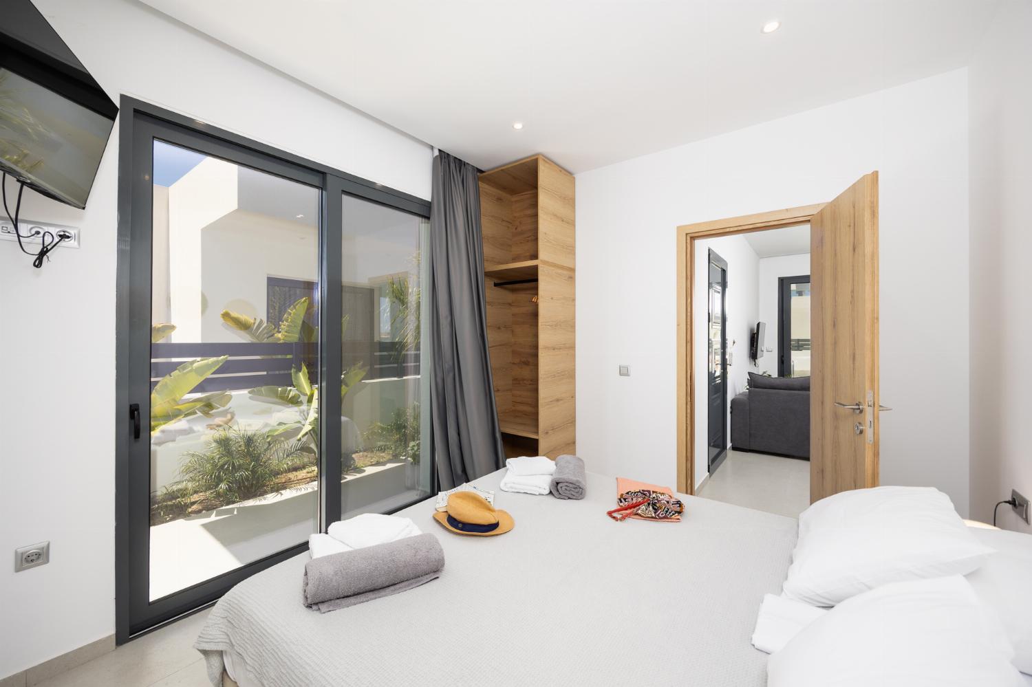 Double bedroom with en suite bathroom and A/C