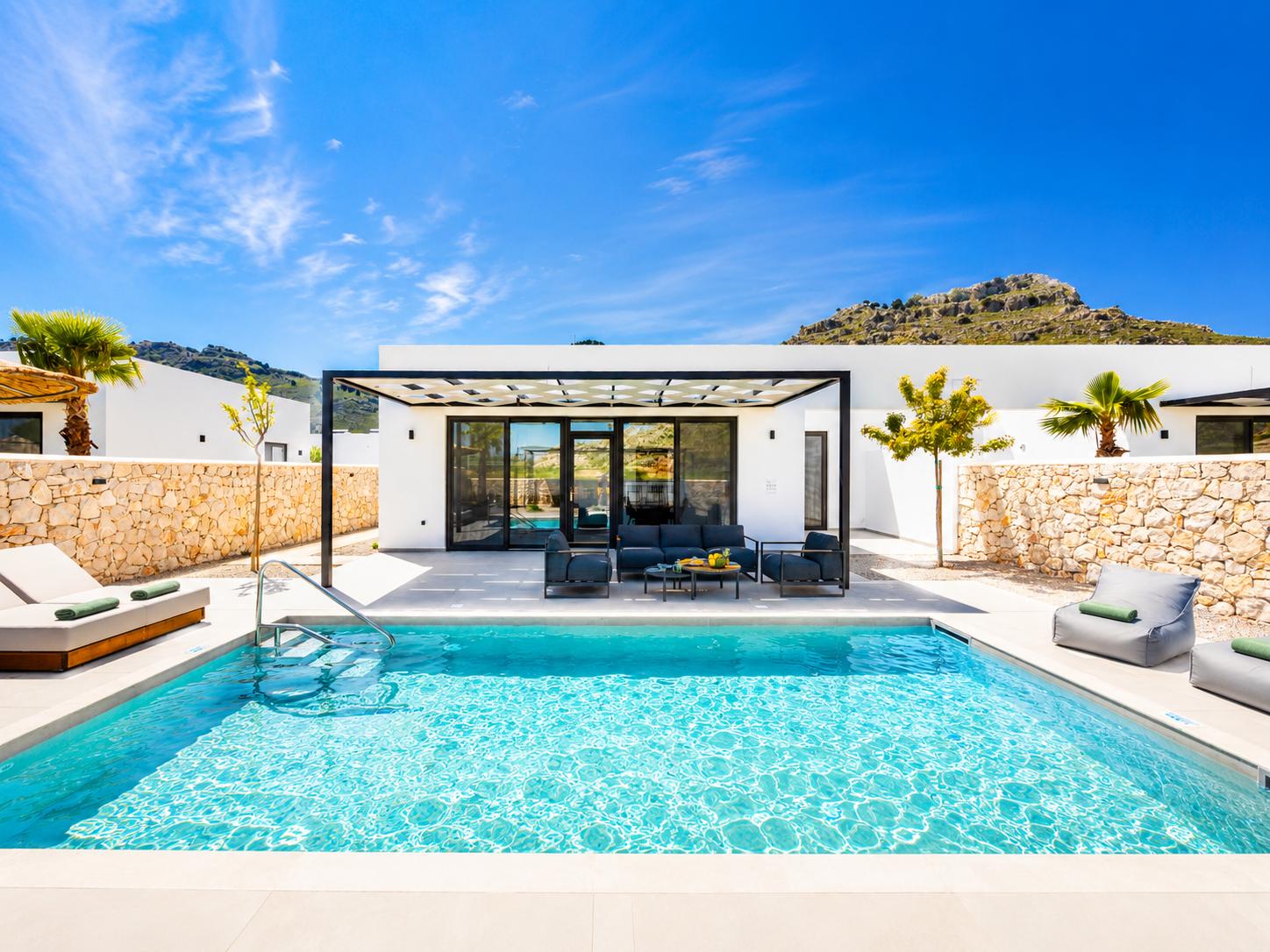 Beautiful villa with private pool and terrace