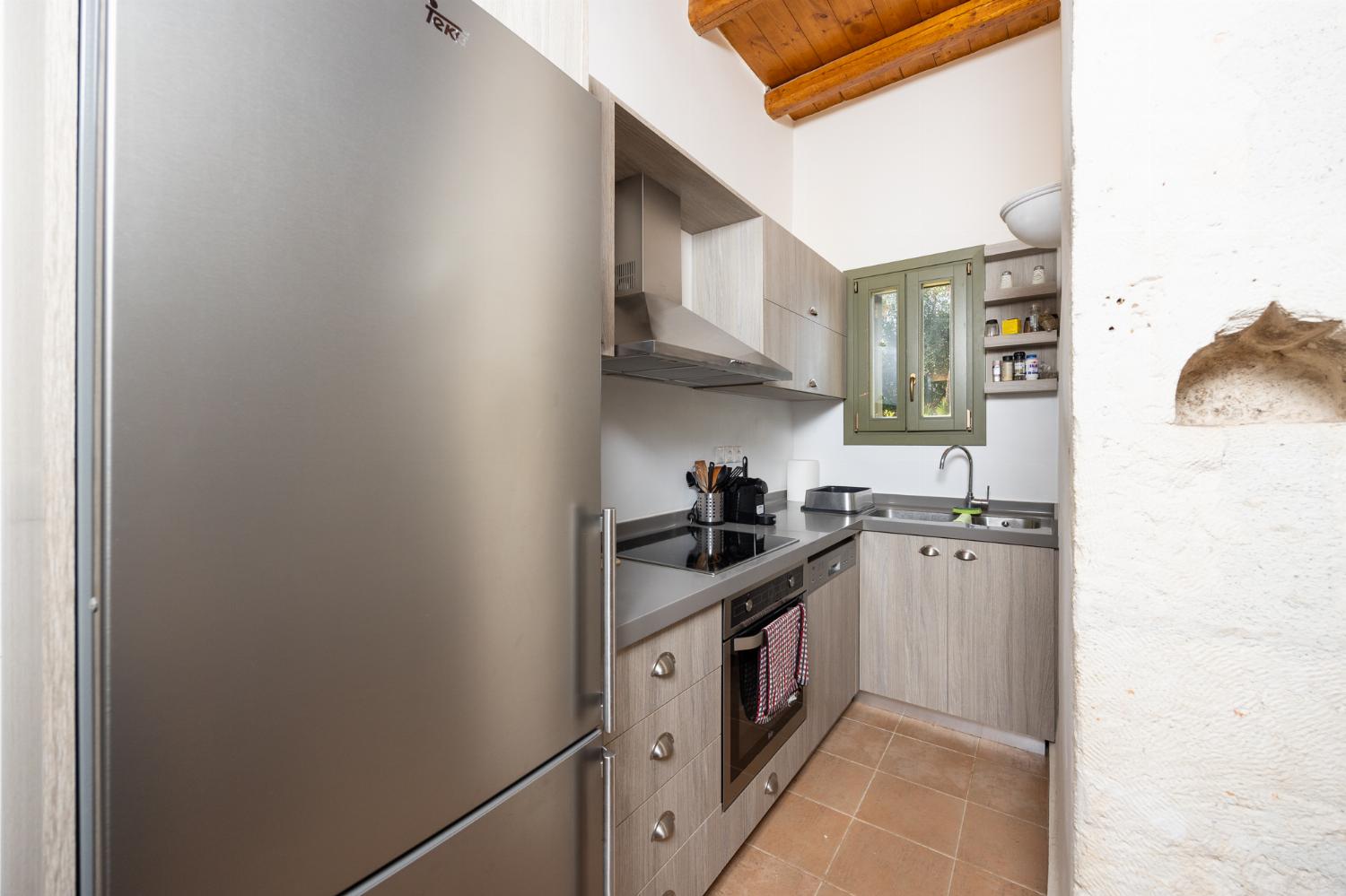 Main building: Equipped kitchen