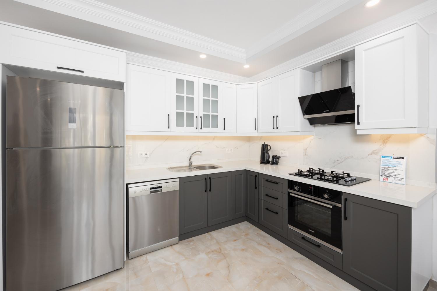 Annex: equipped kitchen