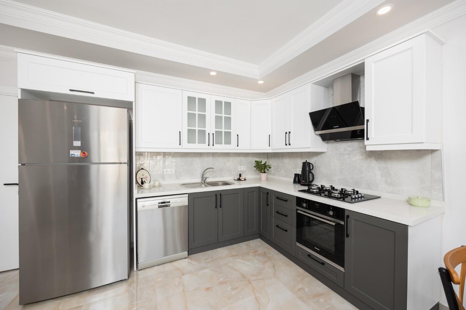 Annex: equipped kitchen
