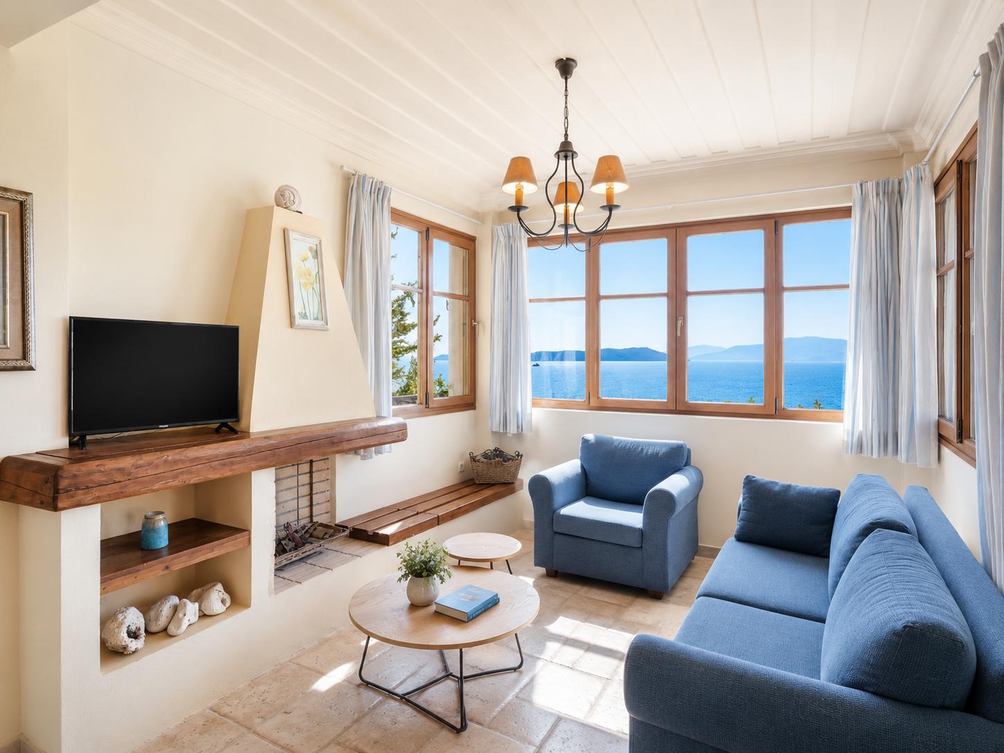 Living room with sofas, WiFi internet, and satellite TV