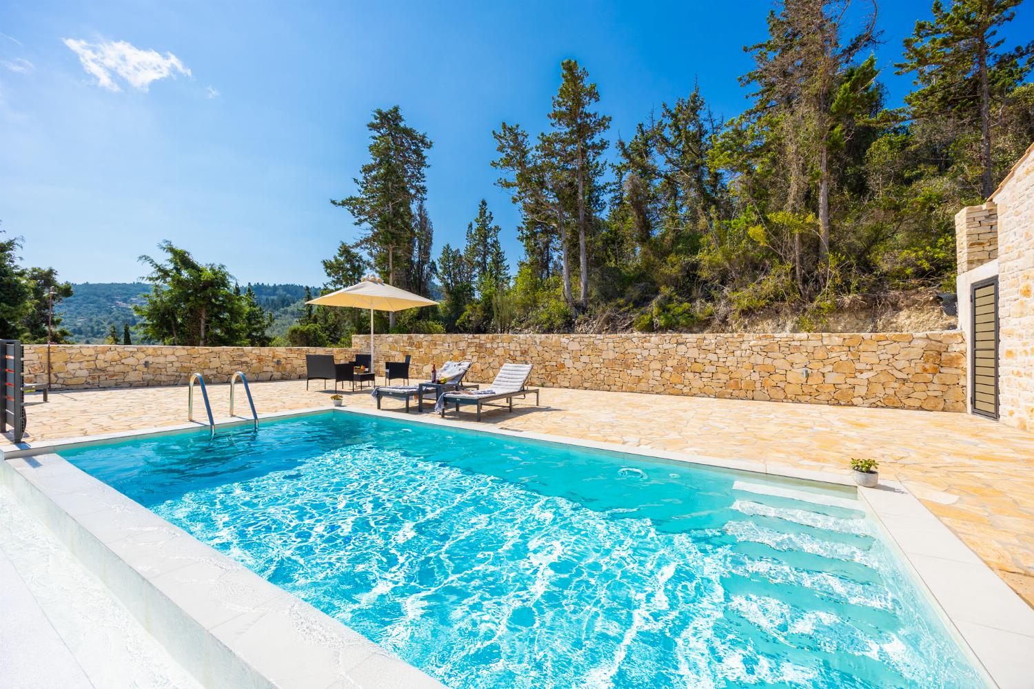 Private pool and terrace