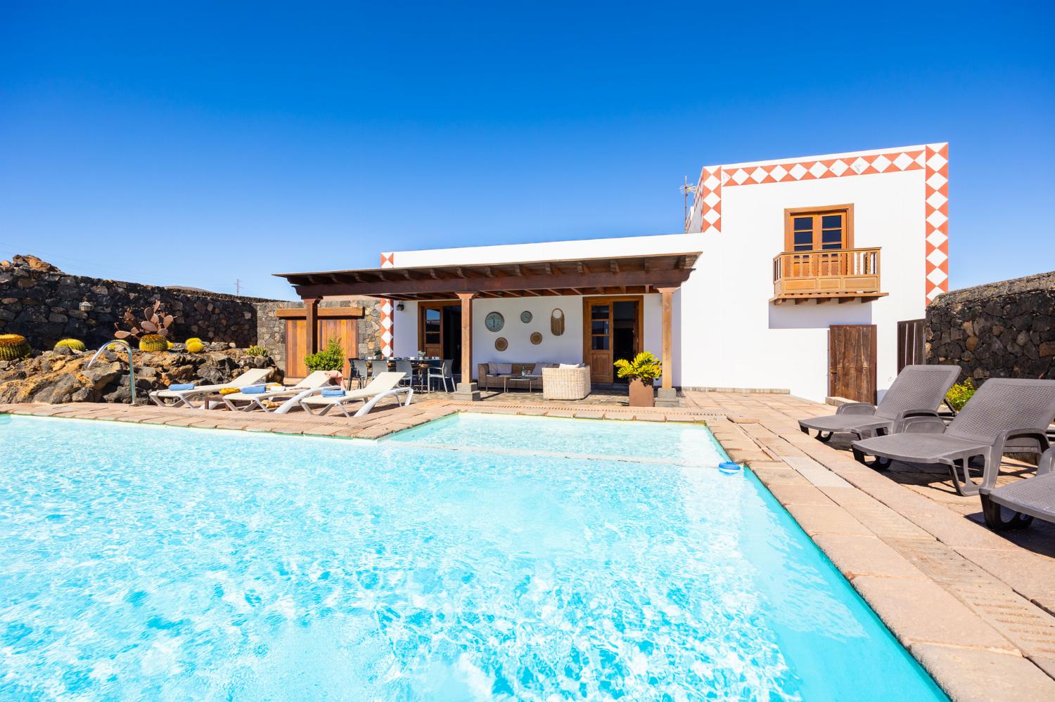 Beautiful villa with private pool and terrace