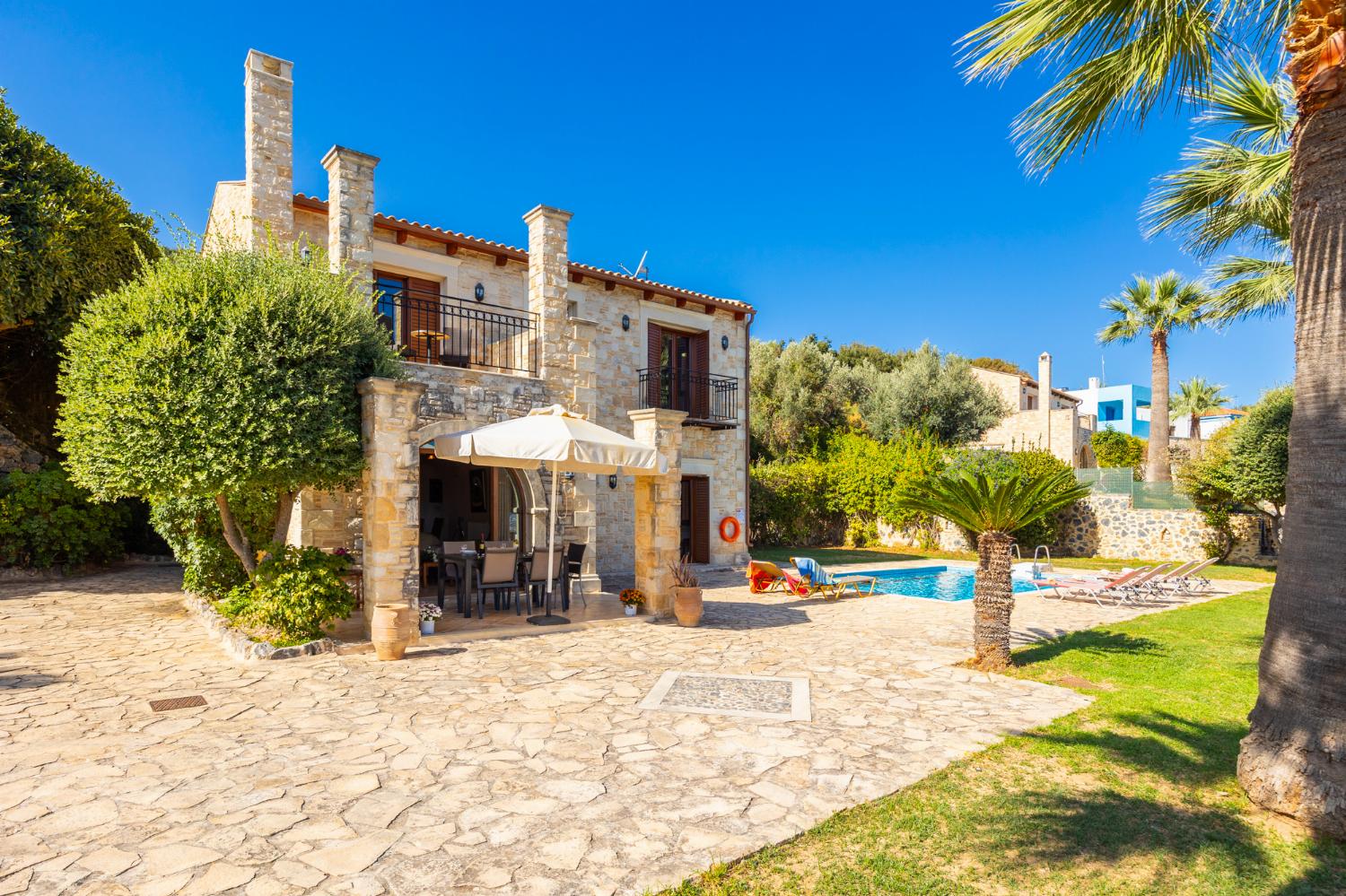 Beautiful villa with private pool and terrace with sea views