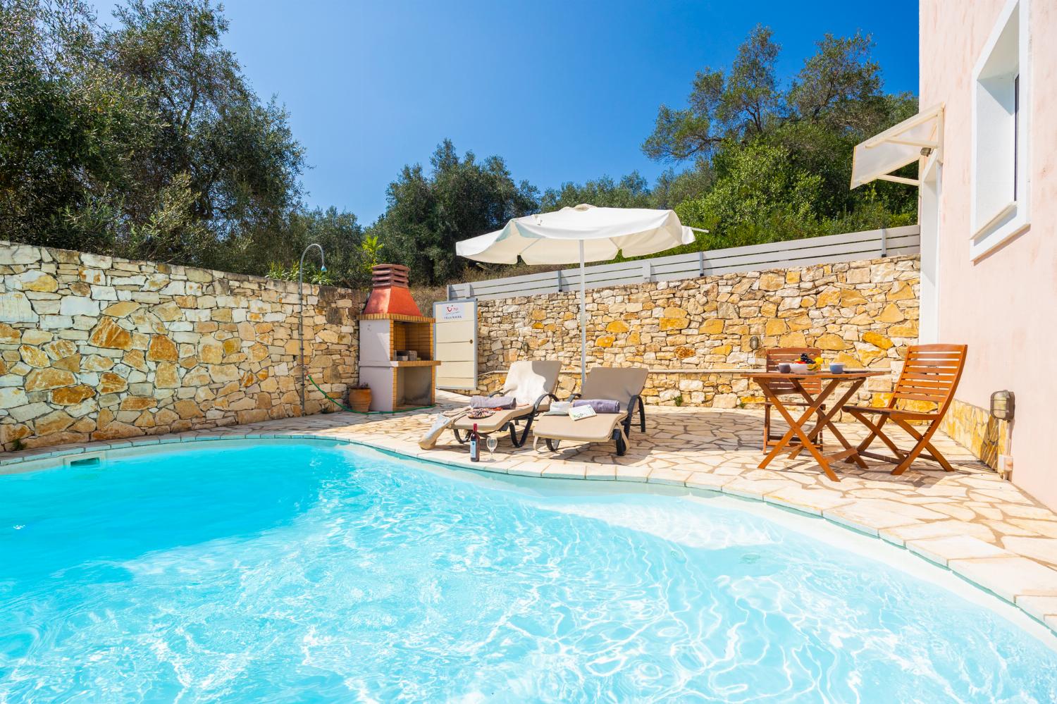 Private pool and terrace