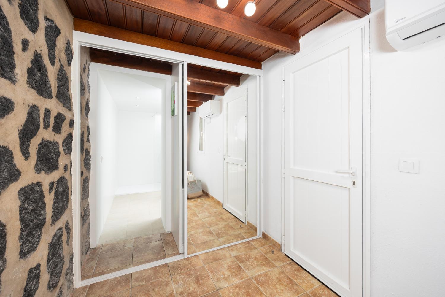 Double bedroom in annex with en suite bathroom and A/C