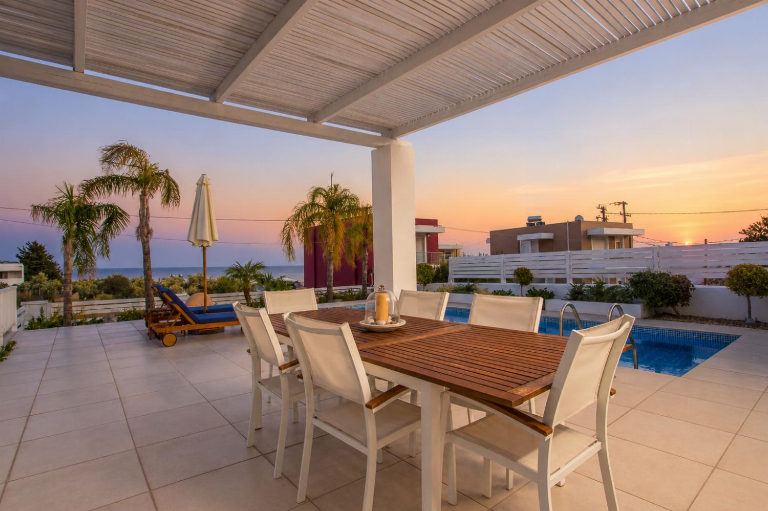 Private pool and terrace