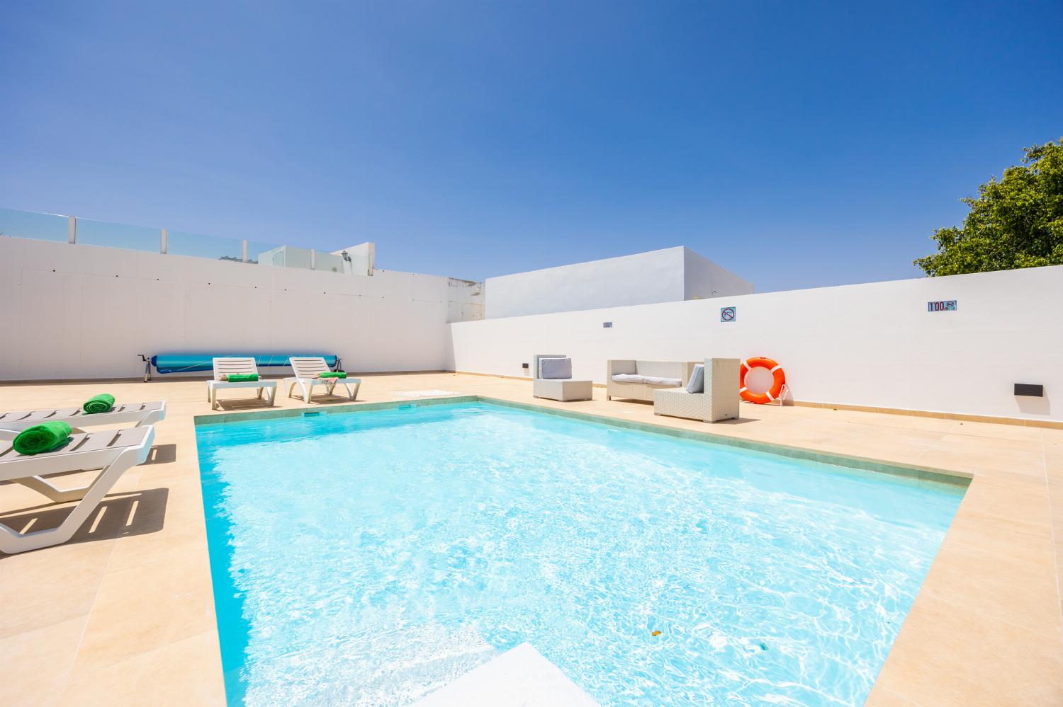 Private pool and terrace