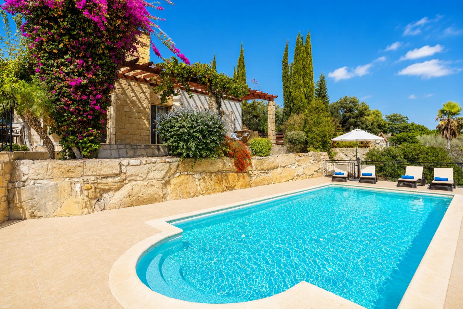 Private pool and terrace