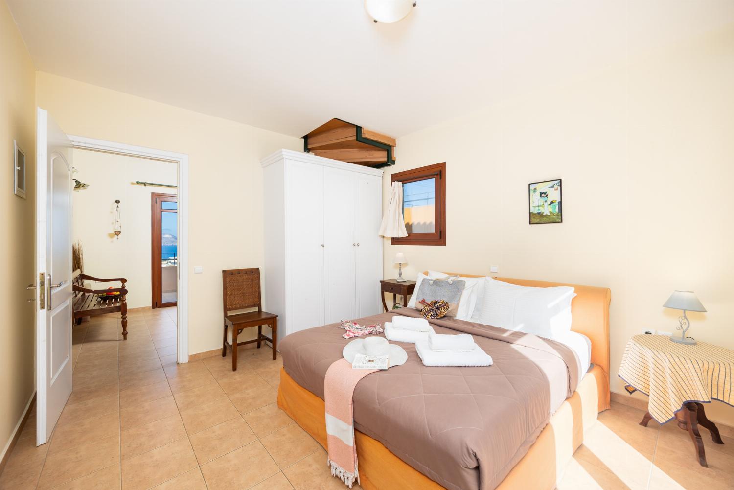 Double bedroom with shared en suite bathroom, and A/C