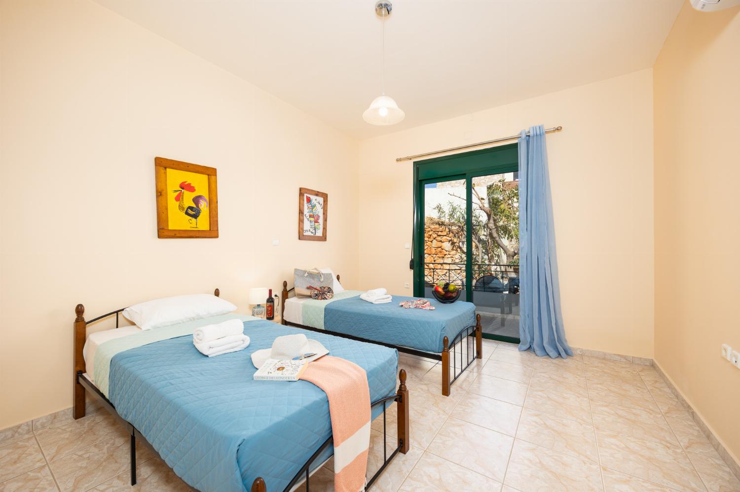 Twin bedroom with A/C